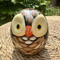 Statue décorative hibou en coque de noix de coco 15 x 15 x 20 cm peinte