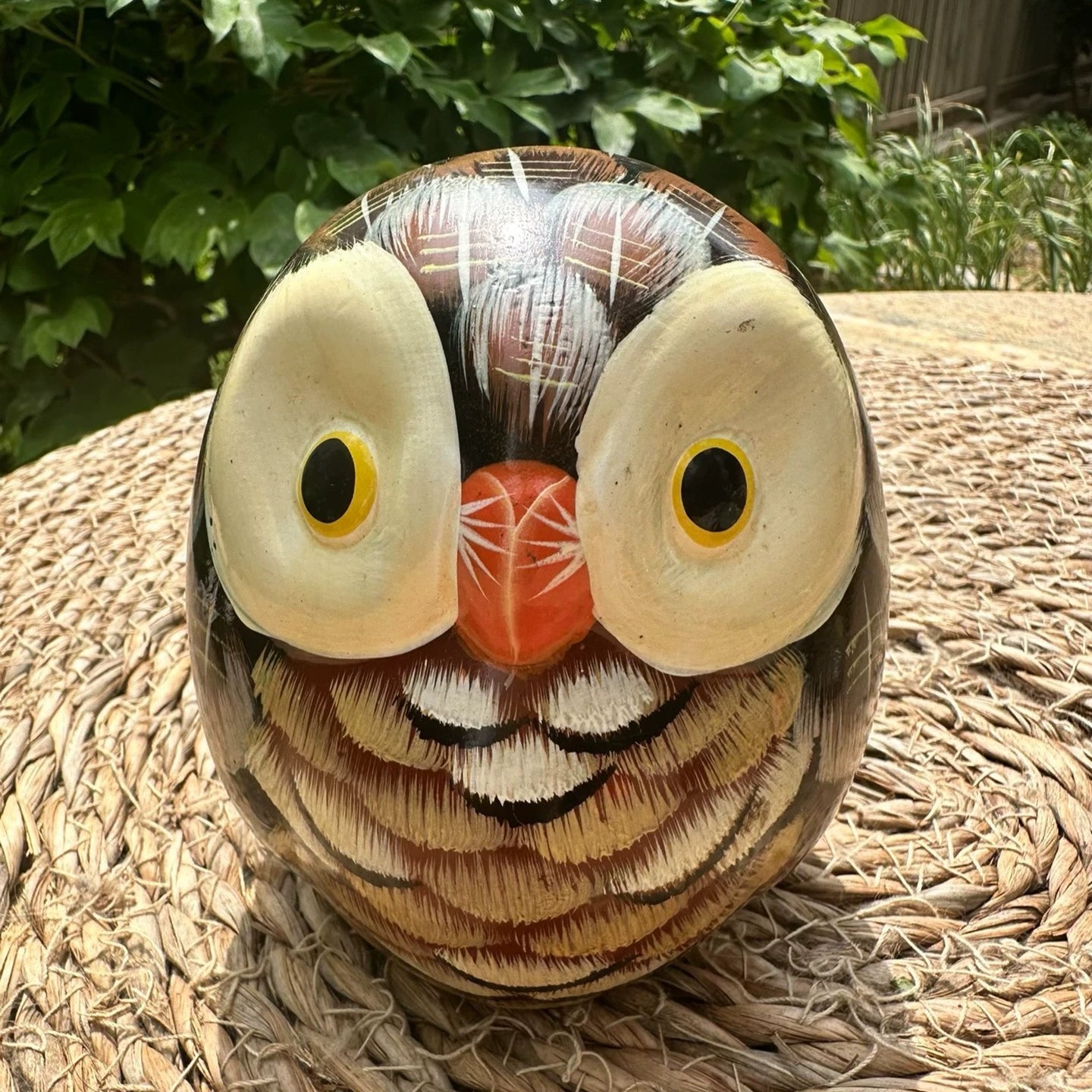 Statue décorative hibou en coque de noix de coco 15 x 15 x 20 cm peinte